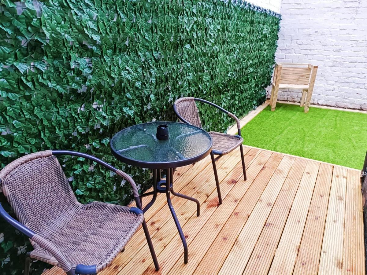 Вилла Rosa House Дарлингтон Экстерьер фото